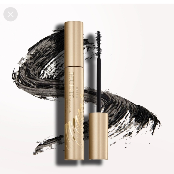 STILA HUGE EXTREME LASH WATERPROOF MASCARA : BLACK - Picture 2 of 6